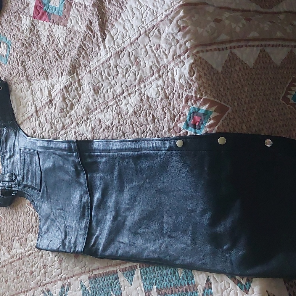 CHAPS HOT LEATHERS SZ M - Picture 17 of 17